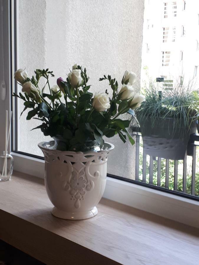 Apartament Downtown Apartment Gdynia Bagian luar foto